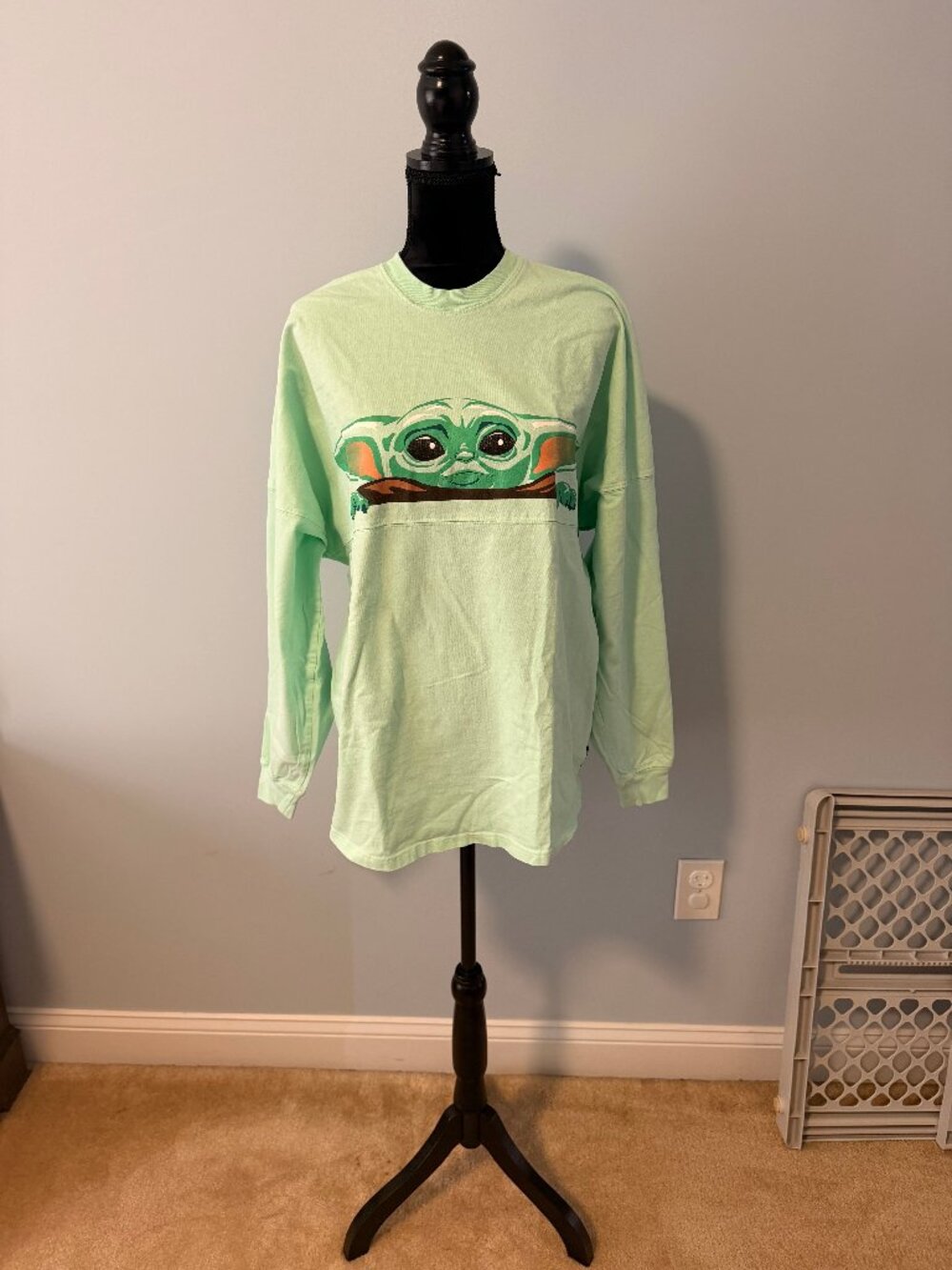 Disney Mandalorian Spirit Jersey M Grogu